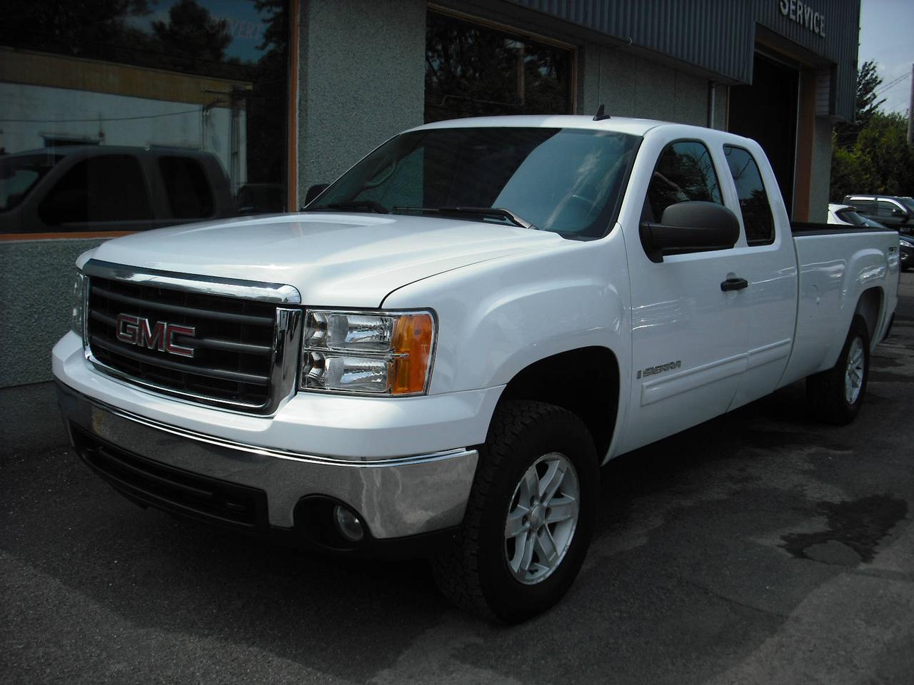 <a href=https://www.autoaubaine.com/GMC-Sierra 1500-c6890791.html>https://www.autoaubaine.com/GMC-Sierra 1500-c6890791.html</a>

GMC SIERRA 1500 4X4 2007,AUTOMATIQUE MOTEUR 5.3,TOUTE EQUIPE,VITRE ET PORTE ELECTRIQUE,CRUISE CONTROLE,VOLANT INCLINABLE,CONTROLE AU VOLANT,BUCKET SEAT,SIEGE ELECTRIQUE,VEHICULE IMPECABLE