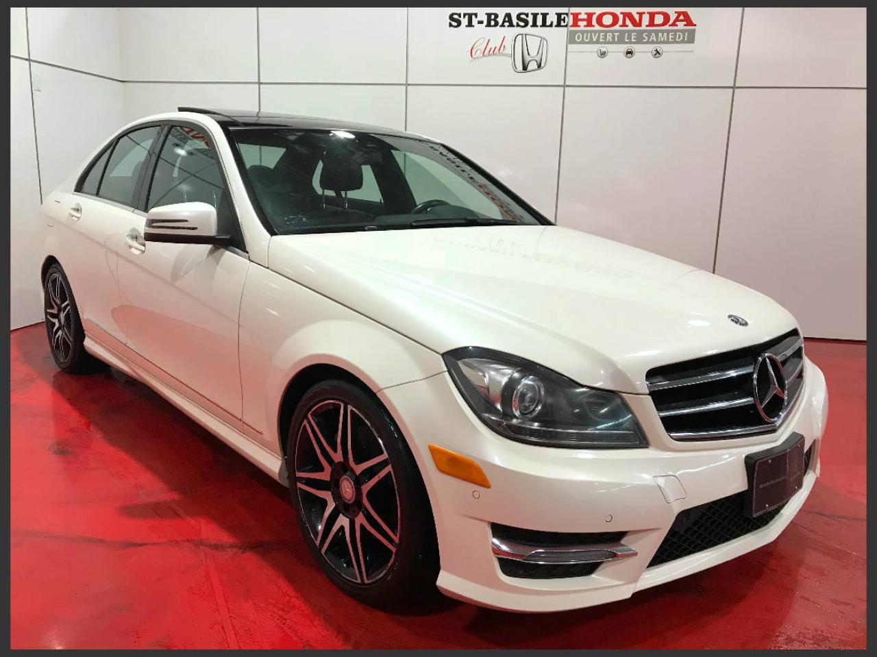 Used 2014 Mercedes-Benz C350 4MATIC + AMG + NAVI + TOIT PANO for sale in St-Basile-le-Grand, QC