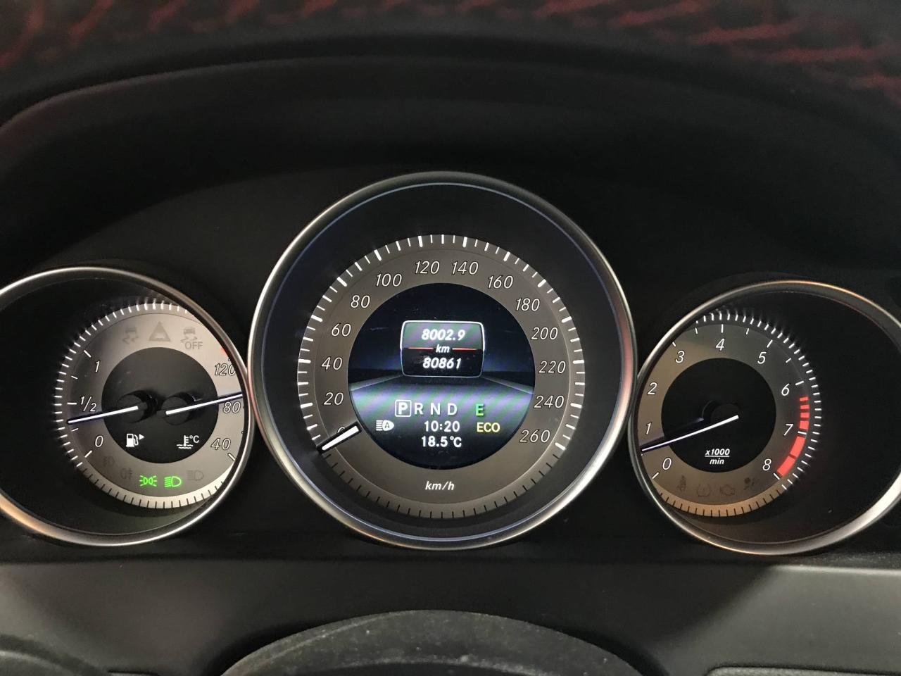 660587