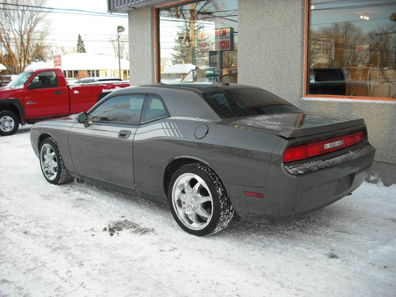 660595