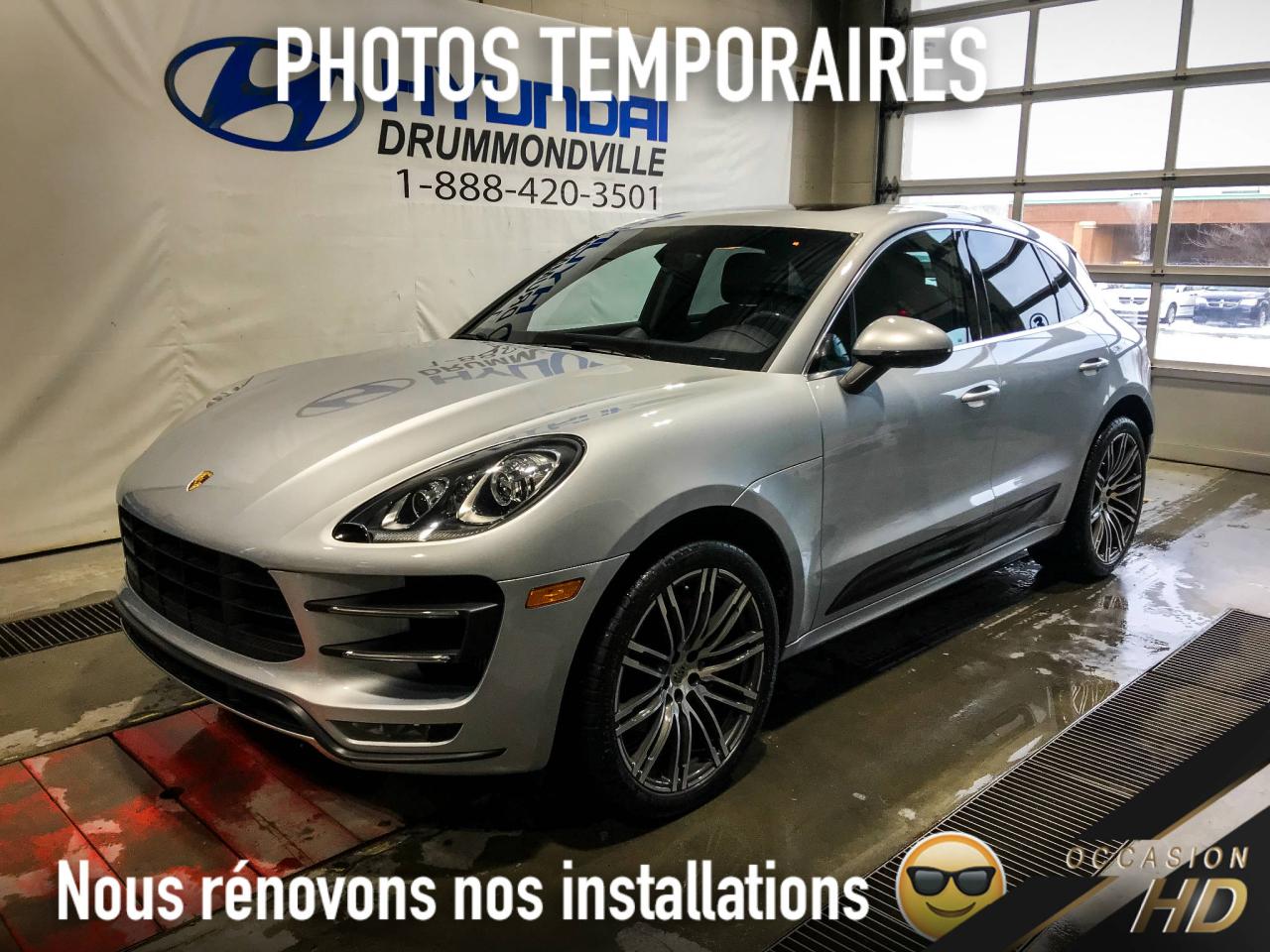 Used 2015 Porsche Macan TURBO + SPORT CHRONO + CARBONE + BOSE + for sale in Drummondville, QC