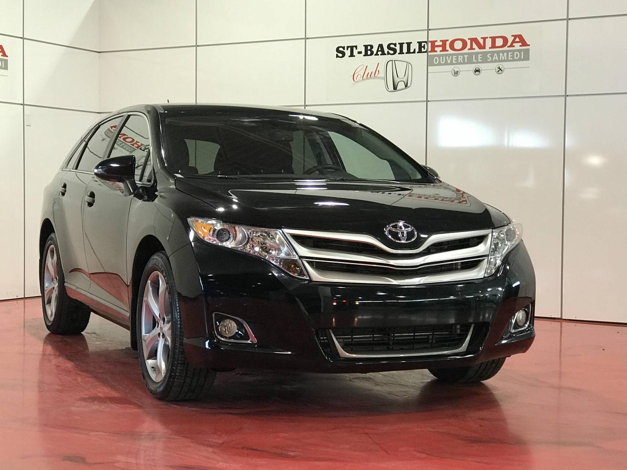 <a href=https://www.stbasilehonda.com/occasion/Toyota-Venza-2016.html>https://www.stbasilehonda.com/occasion/Toyota-Venza-2016.html</a>

TOYOTA VENZA 2016 V6 AWD ** SUPER PROPRE ** JANTES 20, BLUETOOTH, COMMANDES AUDIO AU VOLANT, RÉGULATEUR DE VITESSE, CLIMATISATION 2 ZONES, PHARES ANTIBROUILLARDS, ATTACHE-REMORQUE, SIÈGE CONDUCTEUR À RÉGLAGES ÉLECTRIQUES ET BIEN PLUS!! CET TOYOTA EST DOTÉE DUN MOTEUR V6 DE 268 CHEVAUX ET 246 LBS DE TORQUES MUNIE DE LA TRACTION INTÉGRALE AWD CE VENZA VOUS OFFRE 3 500 LBS EN CAPACITÉ DE REMORQUAGE !! SON LOOK INTÉRIEUR, SON DESIGN RAFFINÉ AINSI QUE SA QUALITÉ DE CONCEPTION EN FONT UN VUS LUXUEUX ET TRÈS APPRÉCIÉ!! A VOIR ABSOLUMENT, PASSEZ DÈS AUJOURDHUI POUR EN FAIRE UN ESSAI ROUTIER!!

Pour prendre un rendez-vous pour un essai routier ou obtenir plus dinformation concernant ce véhicule maintenant disponibles à la vente.

Vous pouvez communiquer sans frais au 1-855-696-2884 ou par messagerie texte ou appel au 438-490-2834 ou par courriel au occvip@stbasilehonda.com en tout temps même les soirs et fins de semaine! 

1ERE, 2E ET 3E CHANCE AU CRÉDIT DISPONIBLE! 
AUCUN CAS REFUSÉ!
TAUX DE FINANCEMENT RÉDUIT DISPONIBLE
FINANCEMENT FACILE SUR PLACE
GARANTIE SUPPLÉMENTAIRE DISPONIBLE
NOUS REPRENONS TOUT VOS ÉCHANGES, MOTO-BATEAU-ROULOTTE-MOTORISÉ

Situé sur la Rive-Sud de Montréal, St-Basile Honda est une équipe jeune et dynamique à lécoute de la clientèle.

A 15 minutes de Montréal et à 5 minutes des Promenades St-Bruno sur la route 116 cest facile nous trouver.