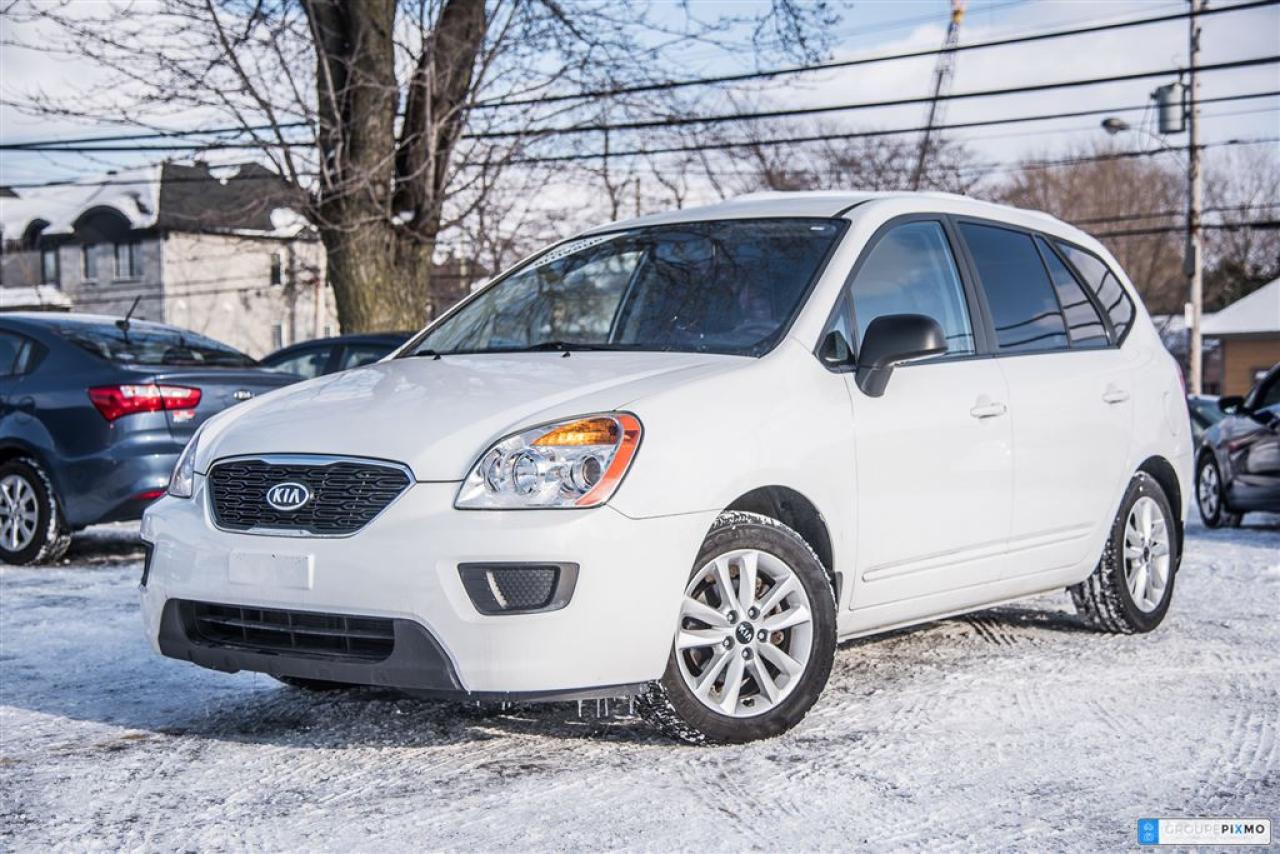 Used 2011 Kia Rondo LX for sale in Repentigny, QC