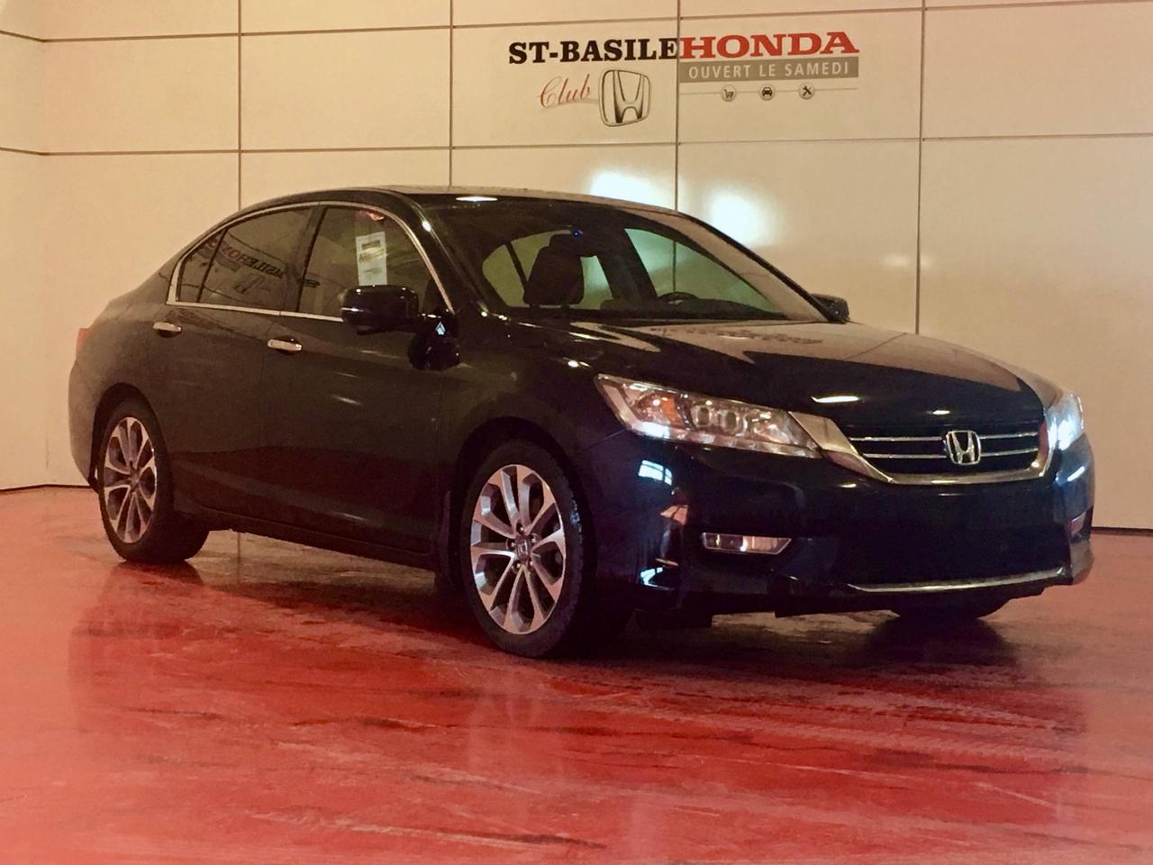 Used 2013 Honda Accord TOURING V6 + NAVI + MAGS + CUIR for sale in St-Basile-le-Grand, QC