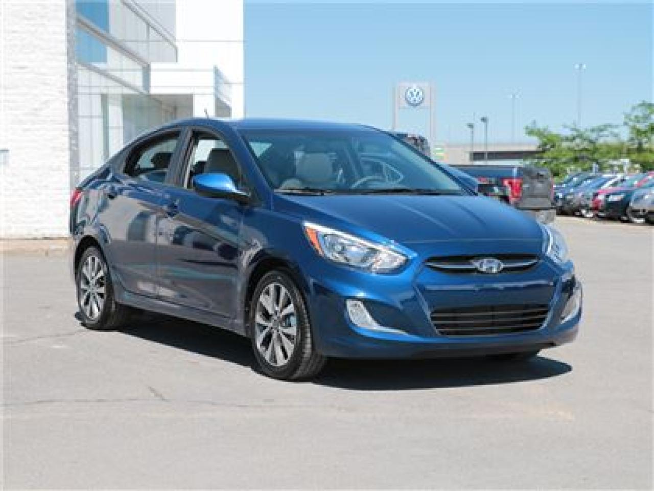 Used 2017 Hyundai Accent SE for sale in Vaudreuil-Dorion, QC