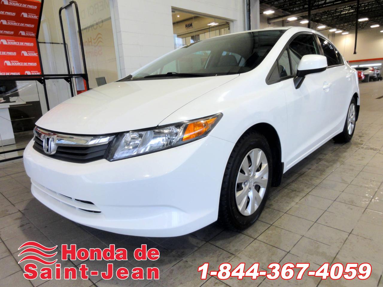 Used 2012 Honda Civic 4d LX Automatique A/C for sale in St-Jean-Sur-Richelieu, QC