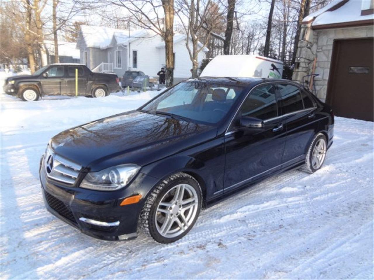 Used 2012 Mercedes-Benz C-Class 4matic Awd for sale in St-Lambert-de-Lauzon, QC