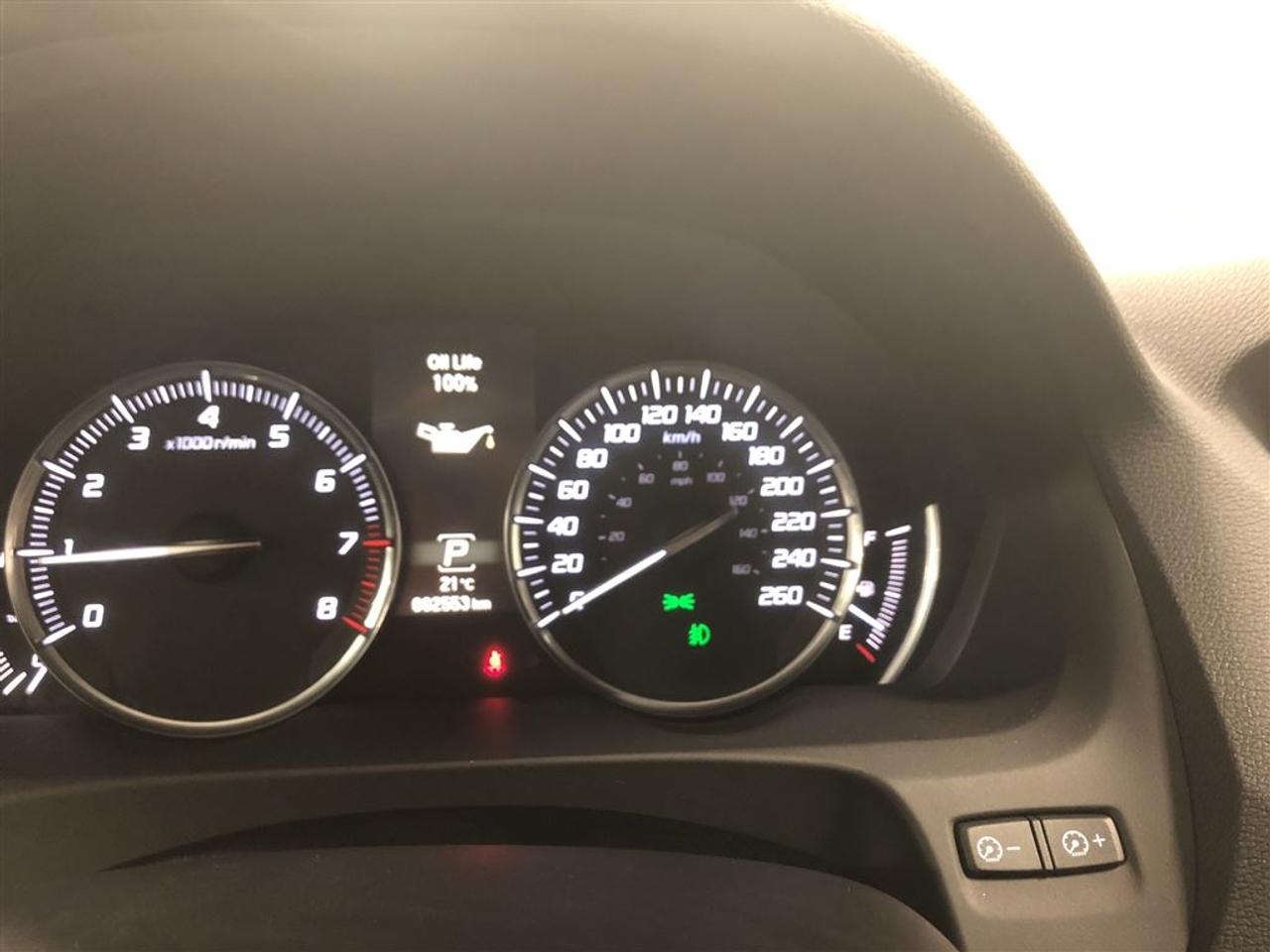 660969.11608784