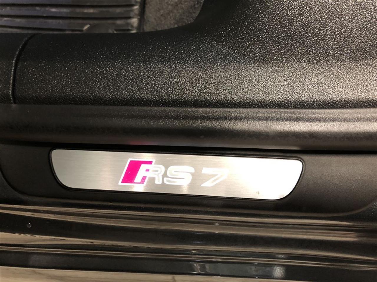 660974