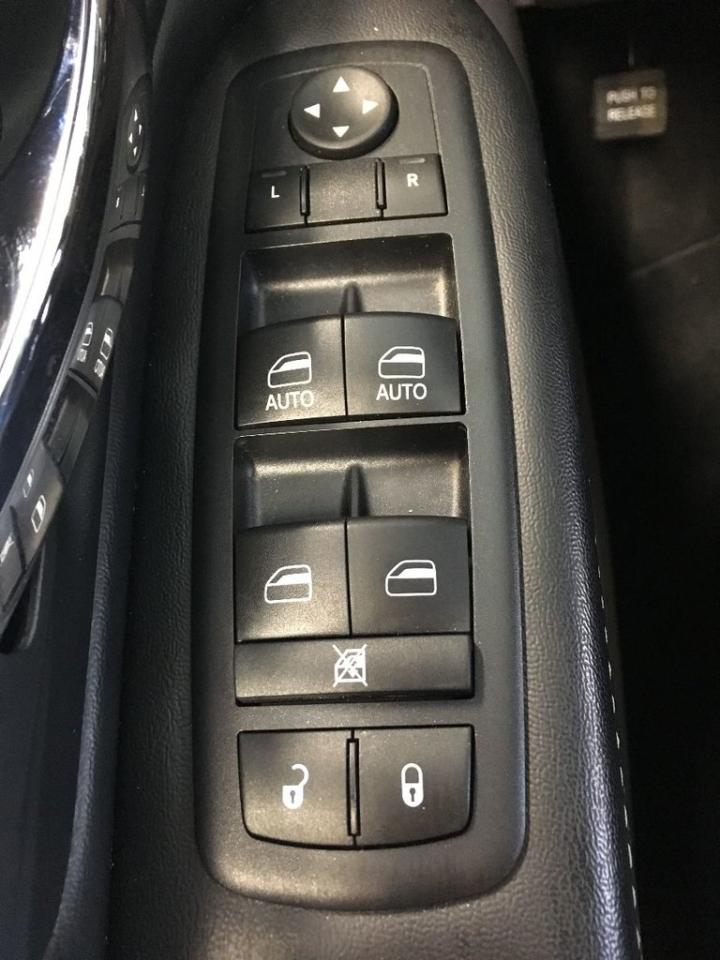 660991