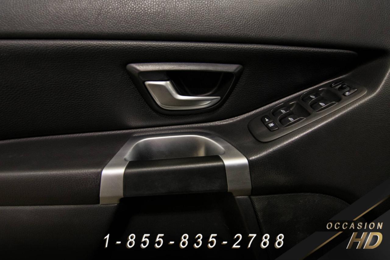 661003