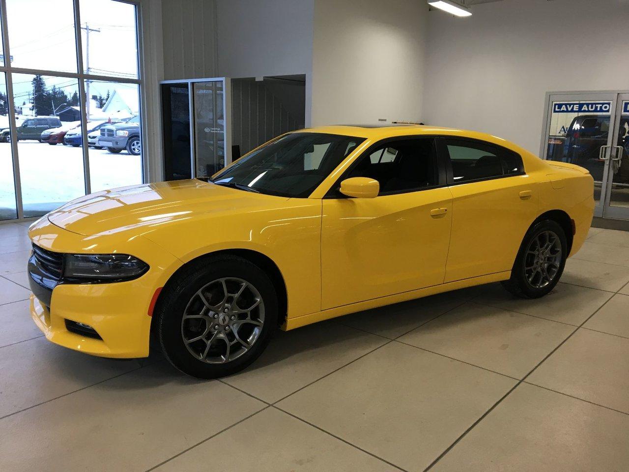 Used 2017 Dodge Charger Sxt Rallye Awd for sale in Rouyn-Noranda, QC