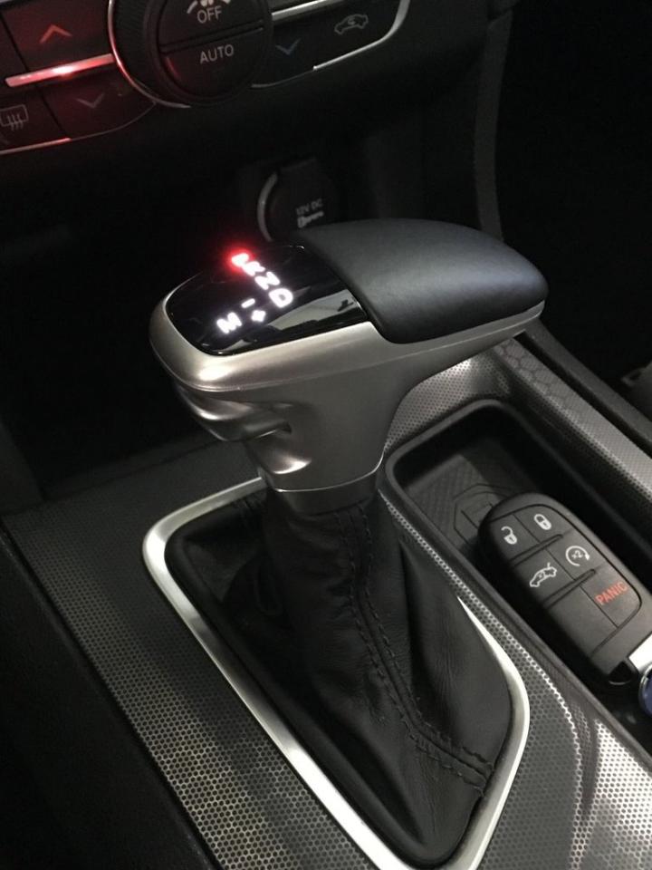 661005