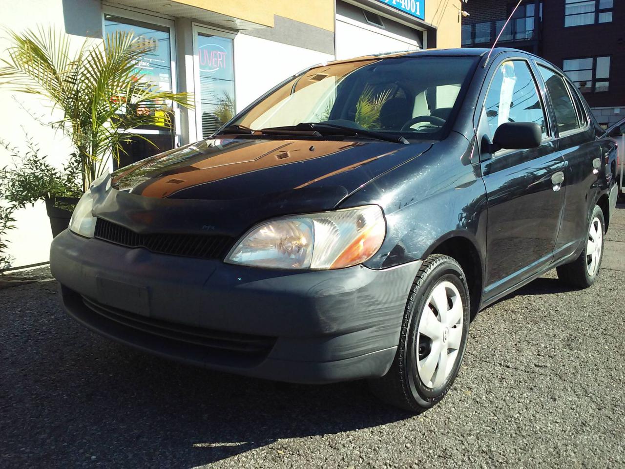 Used 2002 Toyota Echo Berline manuelle for sale in St-Charles-Borromée, QC