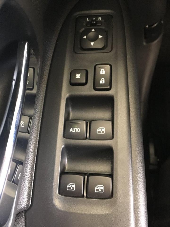 661032