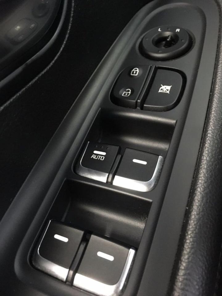 661053
