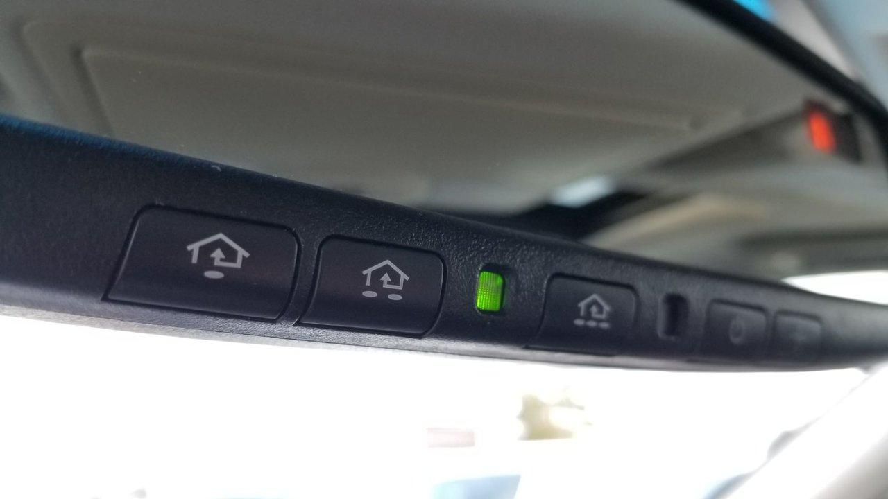 661068
