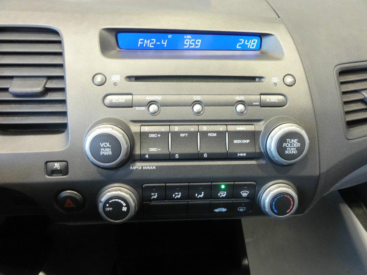 661081.11610821