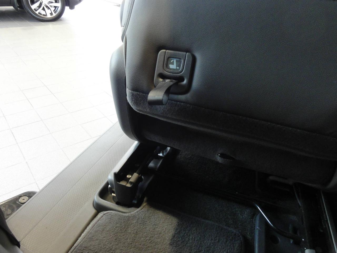 661084