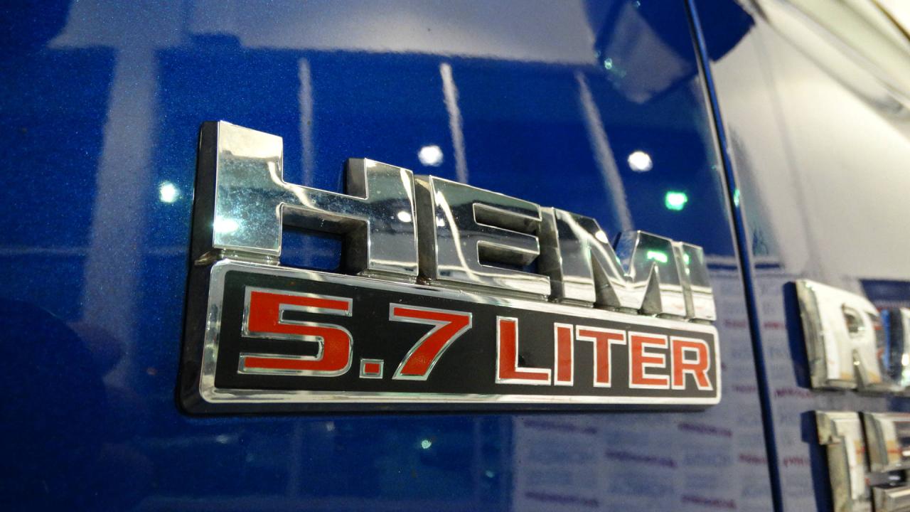 661086
