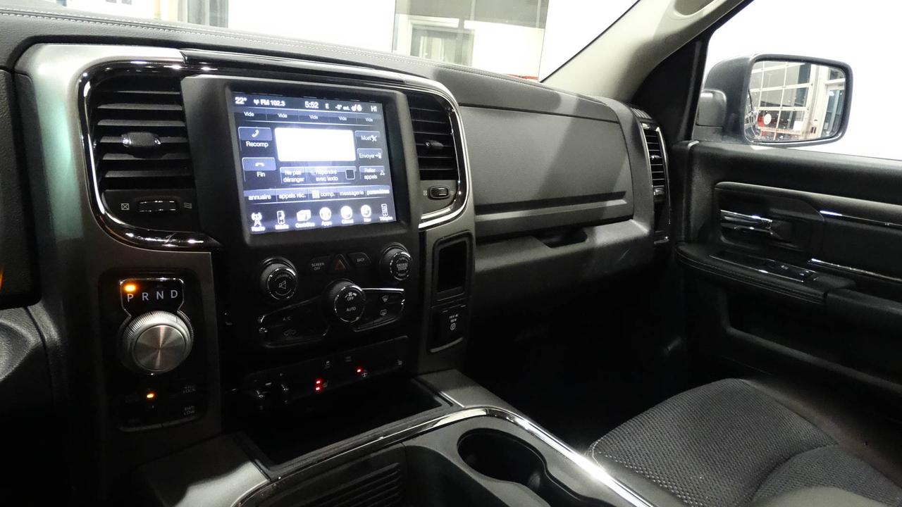 661086.11610945