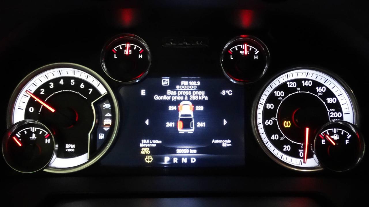 661086