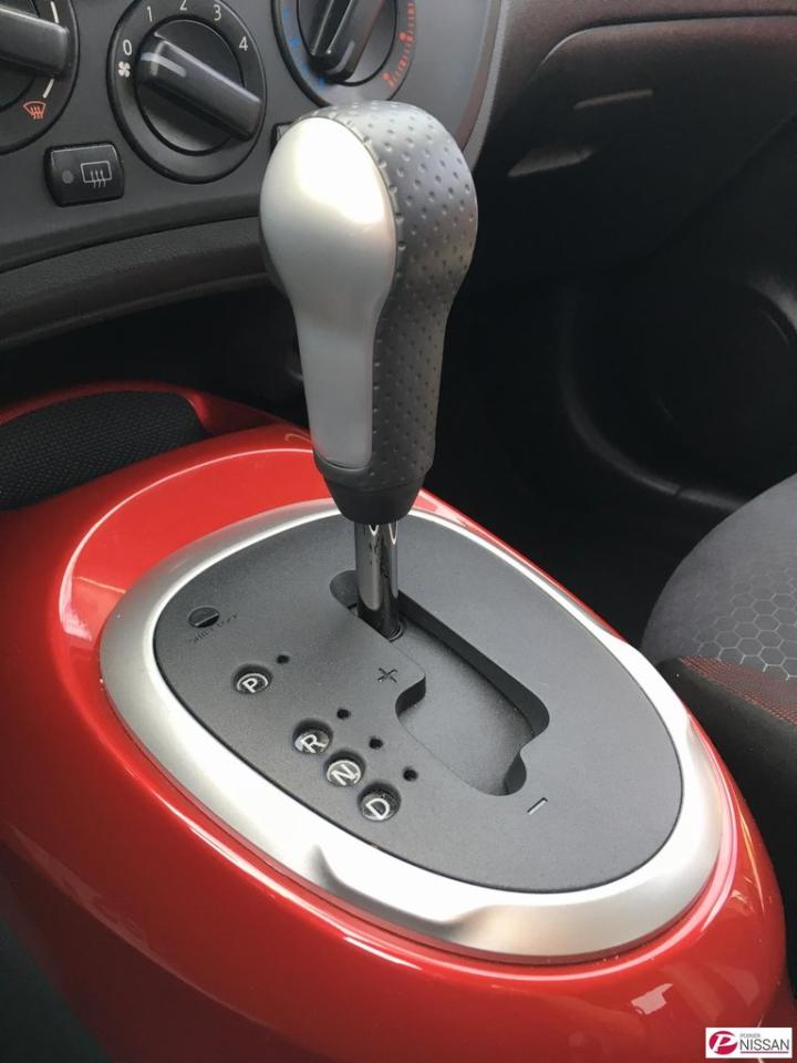 661087