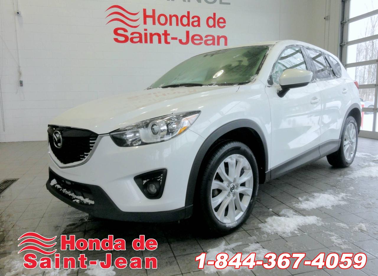 <a href=https://www.hondasj.ca/occasion/Mazda-CX5-2013.html>https://www.hondasj.ca/occasion/Mazda-CX5-2013.html</a>

Mazda CX-5 2013 en excellent état, toujours bien entretenu, non-fumeur!! Inspection mécanique et esthétique effectuée par notre département de Service. Ce modèle inclus beaucoup doptions, telles que: Toit ouvrant en verre, Pneus performance, Démarreur à distance (une valeur de 500$), Caméra de recul, Antivol, Technologie Bluetooth intégrée, Phares antibrouillards, Siège électrique, Intérieur en cuir, Lecteur MP3, Commandes audio au volant, Climatisation deux zones... et beaucoup plus!! Venez faire un essai routier cette semaine!!