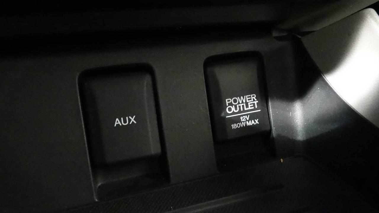661104.11611345