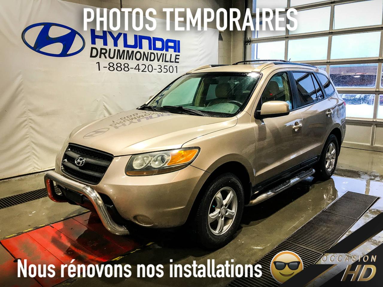 <a href=https://www.hyundaidrummondville.com/occasion/Hyundai-Santa_Fe-2007.html>https://www.hyundaidrummondville.com/occasion/Hyundai-Santa_Fe-2007.html</a>

~ HYUNDAI SANTA FE 2.7L GL 2007 ~ MAGS 16 POUCES, RÉGULATEUR DE VITESSE GROUPE ÉLECTRIQUES, A/C ET BIEN PLUS !! CE ROBUSTE VUS POSSÈDE UN MOTEUR PUISSANT POUVANT REMORQUER JUSQU À 3 500 LBS !! IL EST APPRÉCIÉ POUR SA COMMODITÉ, SON HABITACLE TRÈS BIEN ÉQUIPÉ OFFRANT UN ESPACE CARGO RESPECTABLE AINSI QUE SON DESIGN ÉLÉGANT ET AUDACIEUX !! PASSEZ DÈS AUJOURDHUI POUR EN FAIRE LESSAI ROUTIER !!
POUR PRENDRE RENDEZ-VOUS POUR UN ESSAI ROUTIER OU POUR OBTENIR PLUS DE DÉTAILS, VOUS POUVEZ COMMUNIQUER SANS FRAIS AU : 1-888-420-3501, VIA MESSAGERIE TEXTE OU APPEL AU 819 314-6555 OU PAR COURRIEL AU USAGE@HYUNDAIDRUMMONDVILLE.CA EN TOUT TEMPS MÊME LES SOIRS ET LES FINS DE SEMAINE !! 
NOUS SOMMES LA CONCESSION AU CENTRE DU QUÉBEC !! 1H DE MONTRÉAL   1H DE SHERBROOKE   1H DE TROIS-RIVIÈRES   1H45 DE QUÉBEC !! LE VÉHICULE QUE VOUS RECHERCHEZ À PORTÉ DE MAIN !!
NOUS REPRENONS TOUS VOS ÉCHANGES, MOTO - VTT - BATEAU - ROULOTTE - MOTORISÉ - AVION   QUADRIPORTEUR !!