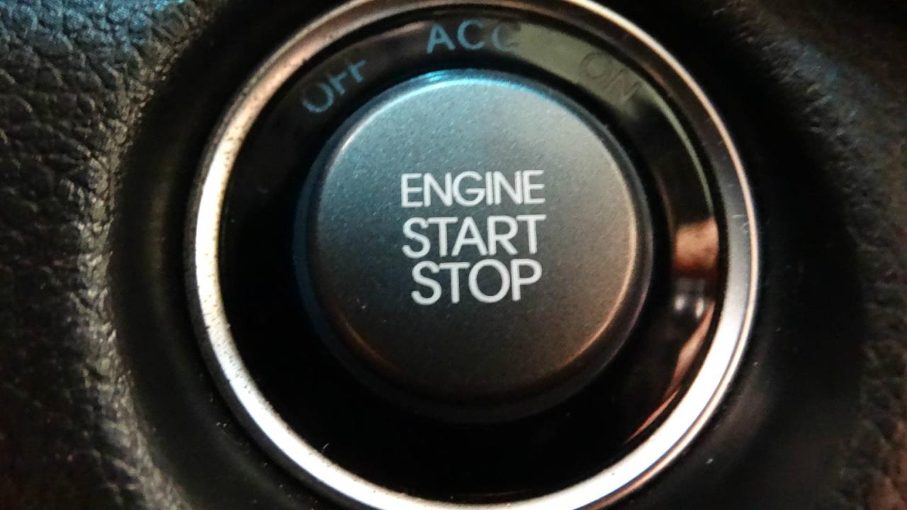 661118
