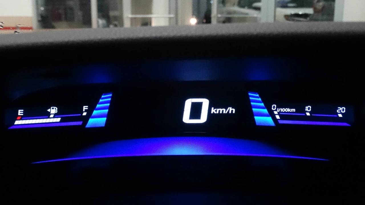 661123