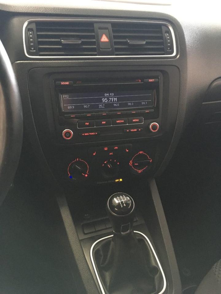 661127