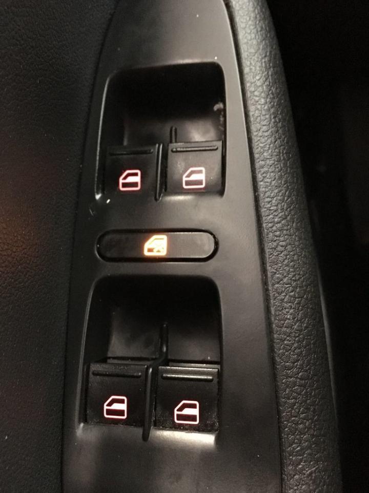661127