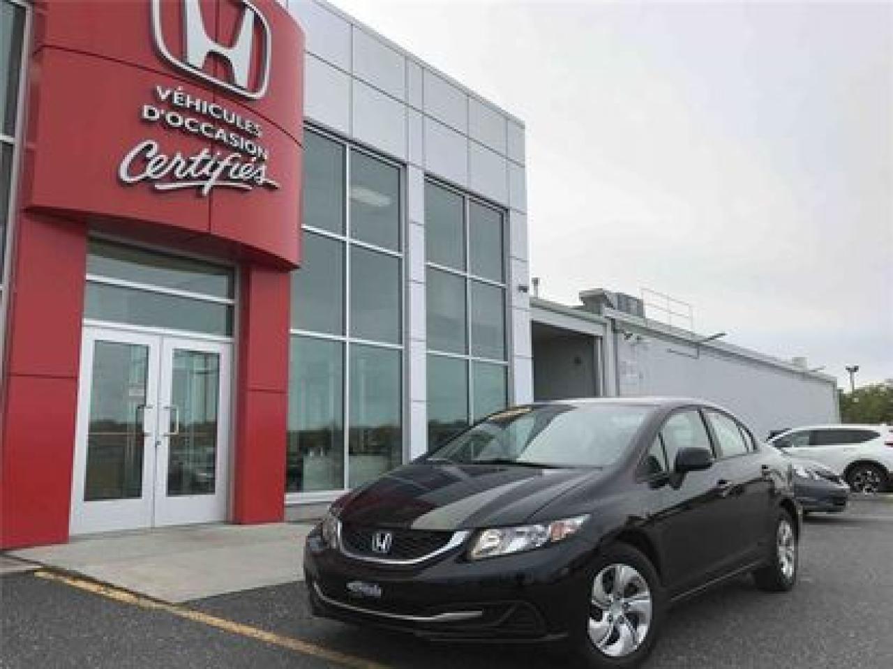 Used 2013 Honda Civic LX for sale in Victoriaville, QC