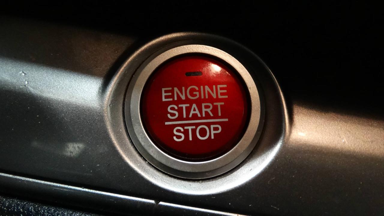 661163