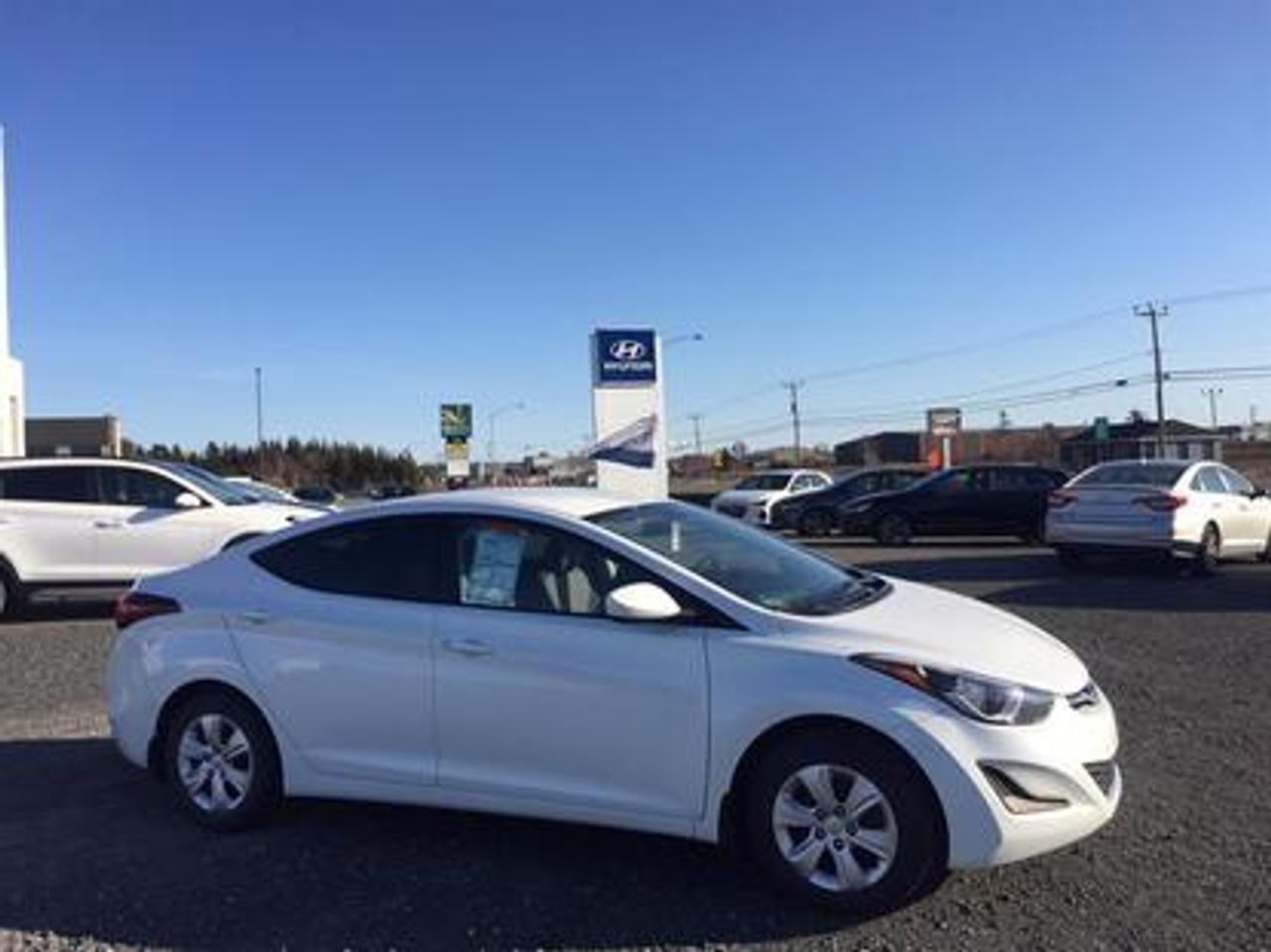 <a href=https://www.autoaubaine.com/Hyundai-Elantra-c6958151.html>https://www.autoaubaine.com/Hyundai-Elantra-c6958151.html</a>

Hyundai Elantra 4dr Sdn 2016

Ce véhicule est admissible au programme de Véhicule dOccasion Certifié de Hyundai Canada avec un taux de financement aussi bas que 2.99 % sur certains modèles, sans aucun comptant requis *Taxes non incluses. Plusieurs véhicules Hyundai, ou autres marques, disponibles sur : www.matanehyundai.com. Financement sur place en 1ère, 2ème ou 3ème chance au crédit. Plusieurs véhicules en inventaire, pour tout autre renseignement contactez-nous au 418-562-4444 ou surdave.d@matanehyundai.com