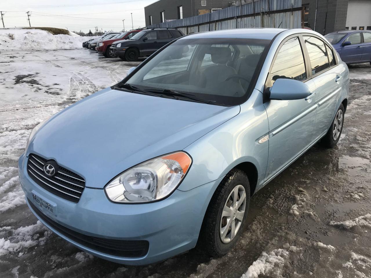 Used 2007 Hyundai Accent Berline 4 portes, boîte automatique, GLS for sale in Montréal-Nord, QC