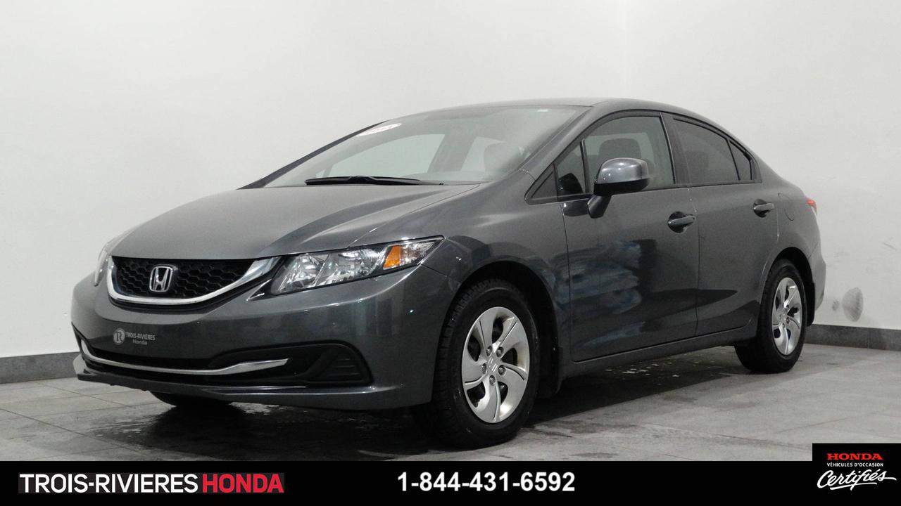 <a href=https://www.troisriviereshonda.com/occasion/Honda-Civic-2013.html>https://www.troisriviereshonda.com/occasion/Honda-Civic-2013.html</a>

** CERTIFIÉ HONDA ** Très propre, régulateur de vitesse, sièges chauffants, miroirs électriques et chauffants, port USB, ordinateur de bord, commandes audio au volant, vitres teintées, bluetooth, air climatisé. Véhicule jamais accidenté et un seul propriétaire !!! Véhicule fiable et inspecté par nos experts, prêt à partir !!! Garantie prolongée disponible ainsi quéchange accepté. Lhistorique du rapport Carproof accompagne tous nos véhicules récents et bien entretenus.

Chez Trois-Rivières Honda, venez faire lessai de cette unité inspectée. Première, deuxième et troisième chance au crédit disponible. 

Vous pouvez également profiter du programme Certifié Honda, qui est admissible aux véhicules Honda 2013-2014-2015-2016-2017 doccasion. La garantie de 7 ans/160 000 km (Fit et Civic) ou 6 ans/120 000 km (autres modèles Honda) et les taux de financement avantageux à partir de 2.99% sont disponibles selon le modèle sélectionné. Contactez un conseiller doccasion ou faites une demande de crédit en ligne au www.troisriviereshonda.com

Linspection certifiée comprend les freins, les pneus, la suspension, les roues, les mags, les filtres, les huiles, les liquides, les entretiens recommandés et lhistorique Carproof.

Exclusivités
Garantie de bon fonctionnement incluse sur tous nos véhicules.  Nous payons le maximum pour votre véhicule déchange + TPS & TVQ.  Évaluation gratuite effectuée par nos spécialistes. 
Plus de 300 véhicules de toutes marques en inventaire. Le plus grand choix de véhicules neufs et doccasion à Trois-Rivières.