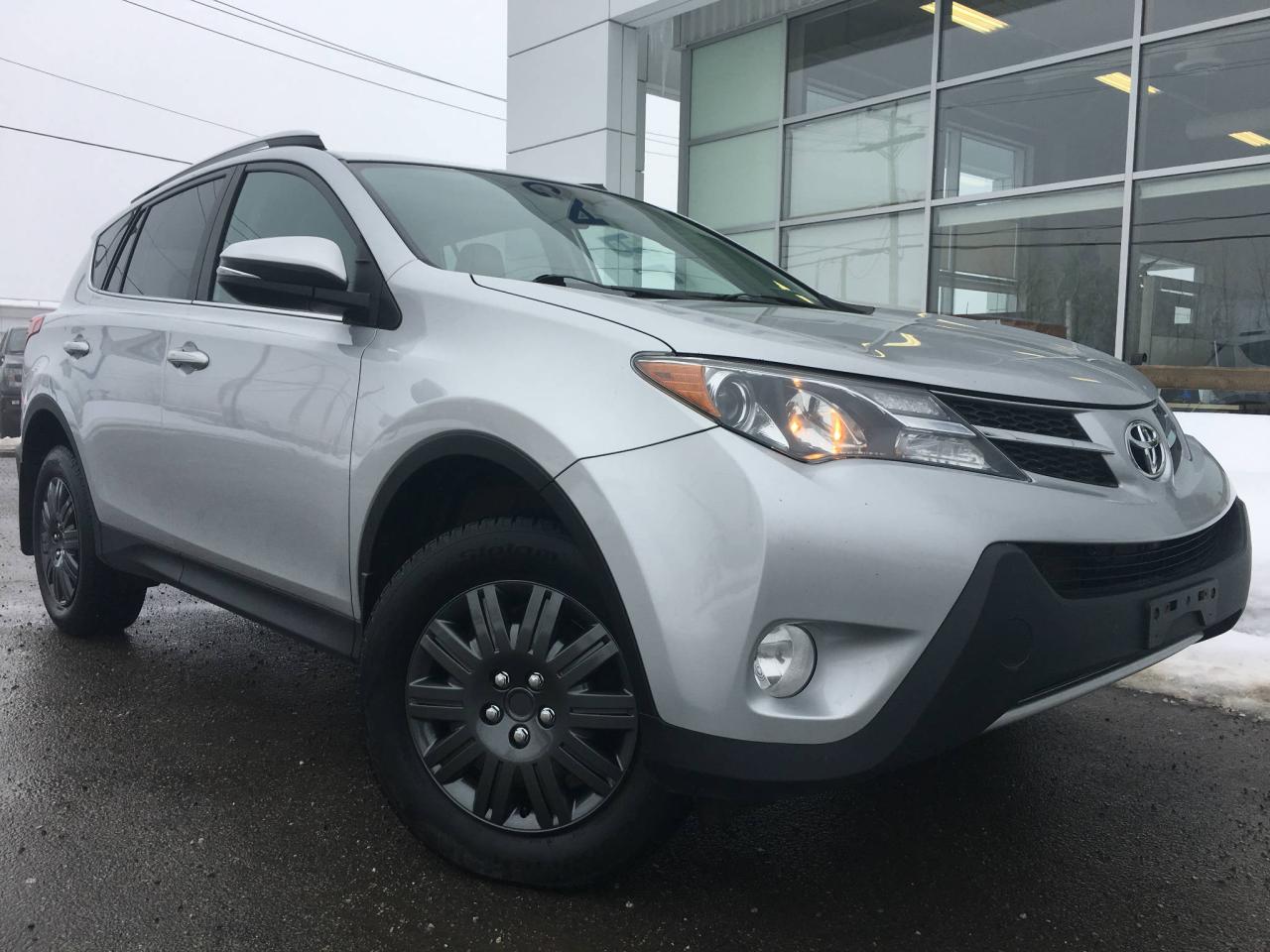 Used 2013 Toyota RAV4 AWD XLE CAMERA for sale in Gatineau, QC