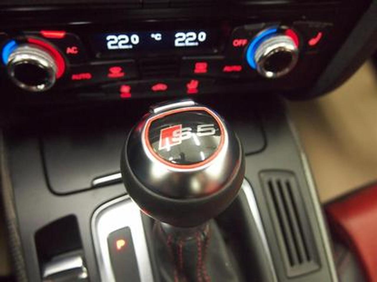 661777.11624299