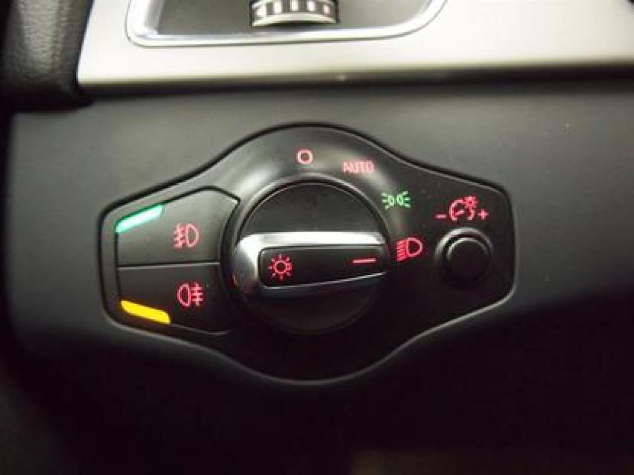 661777