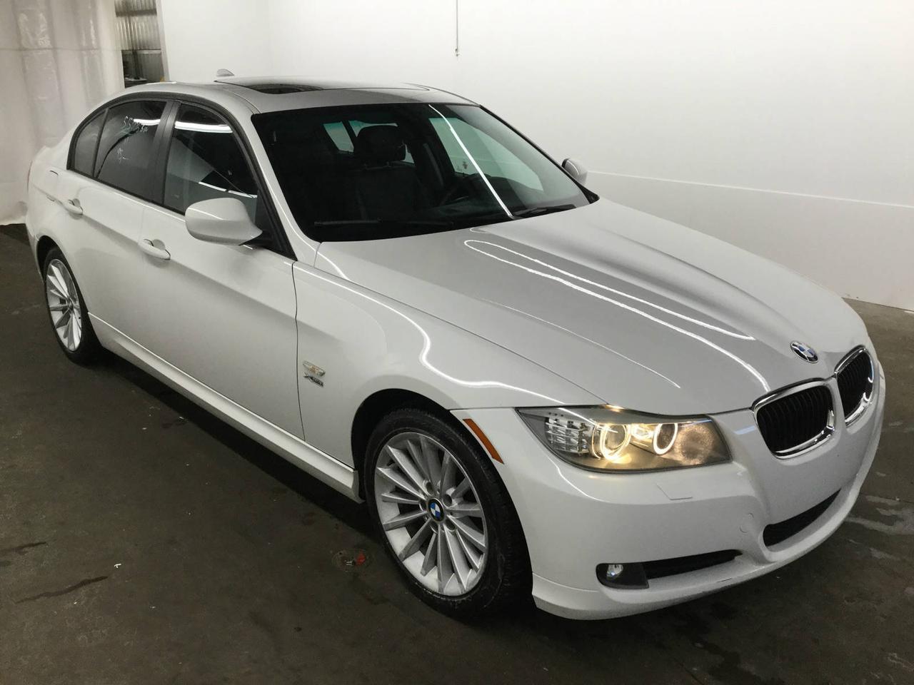 <a href=https://www.occasionvilledequebec.com/occasion/BMW-328i-2011.html>https://www.occasionvilledequebec.com/occasion/BMW-328i-2011.html</a>

SUPERBE BMW 328I XI xDRIVE 2011, 95148KM MANUEL 6 VITESSES, MOTEUR 3.0L 6 CYL. SIÈGES ÉLECTRIQUE EN CUIR AVEC MÉMOIRE ET CHAUFFANTS. TOIT OUVRANT,BLUETOOH ETC...


!FINANCEMENT 1-2-3E CHANCE AU CRÉDIT 99.9% APPROUVÉ !

BIENVENUE CHEZ OCCASION VILLE DE QUÉBEC ! LA NOUVELLE RÉFÉRENCE EN MATIÈRE DE SERVICE CLIENT ET DE RESPECT DE VOS BESOINS ET DE VOS ATTENTES ! MEMBRE AMVOQ. RAPPORT CARPROOF POUR CHAQUE VÉHICULE. FINANCEMENT 1ERE, 2E ET 3E CHANCE AU CRÉDIT ET GARANTIES ADDITIONNELLES DISPONIBLES. NOUVEAU : GARANTIES KILOMÉTRAGE ILLIMITÉ DISPONIBLES ! ÉCHANGES ACCEPTÉES TEL QUE MOTO, VTT, CAMIONS, VUS, AUTOS, ETC. VISITEZ NOUS SUR WWW.FACEBOOK.COM/OCCASIONQC OU WWW.OCCASIONVILLEDEQUEBEC.COM WE SPEAK ENGLISH ! OBTENEZ GRATUITEMENT UNE CARTE REMISE VOUS PROCURANT DES REMISES SUR DE LESSENCE, DE LÉPICERIE, RESTAURANTS, VÊTEMENTS OU ENCORE PLUS À LACHAT DUN VÉHICULE CHEZ NOUS