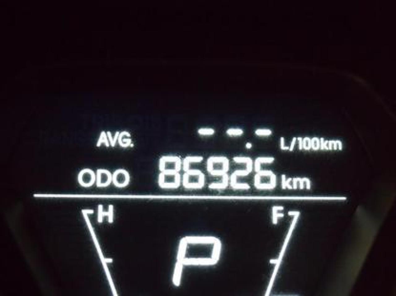 661808