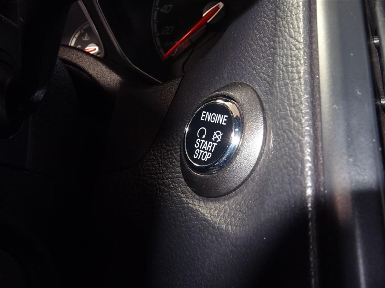 661809