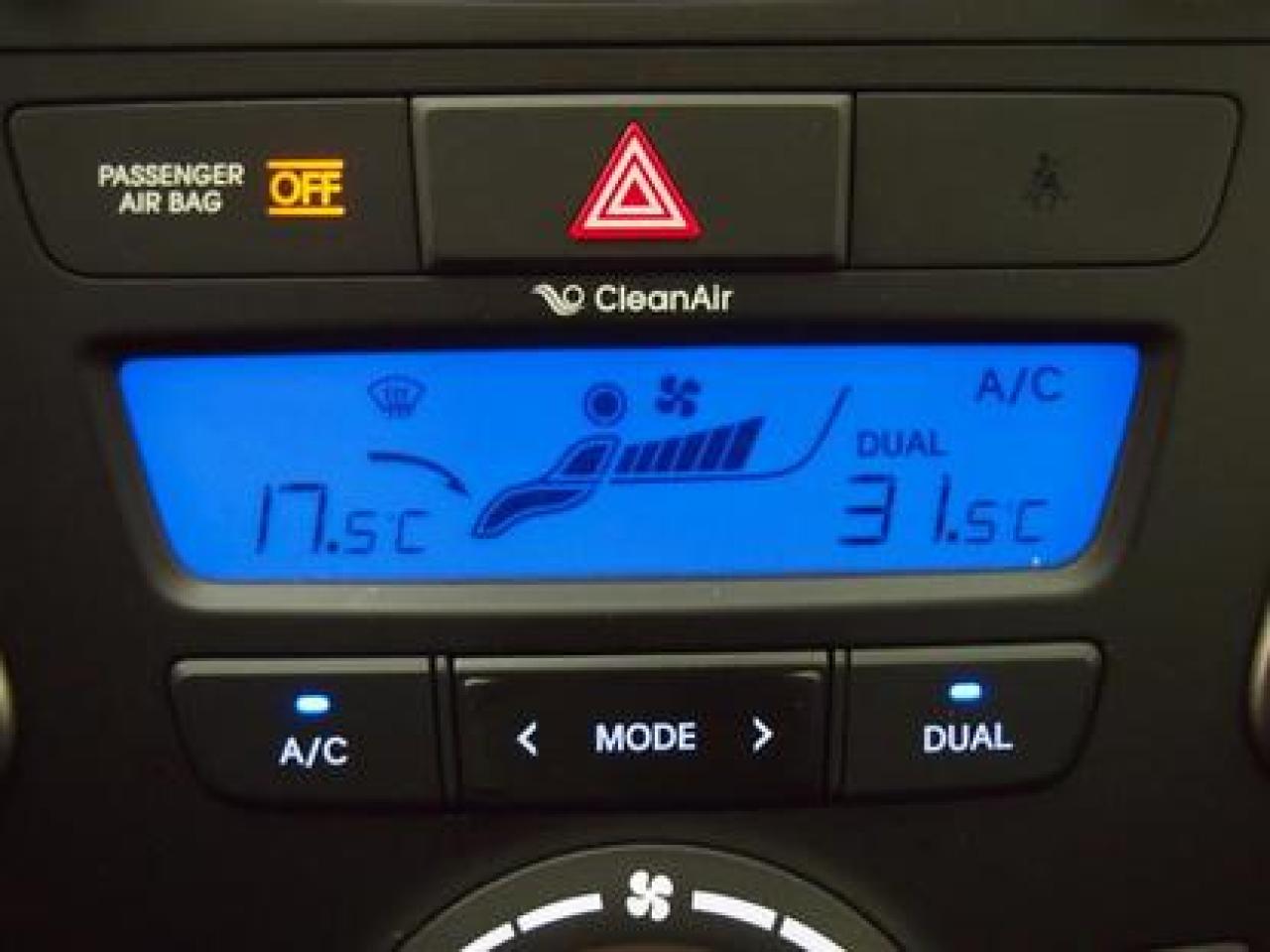 661811