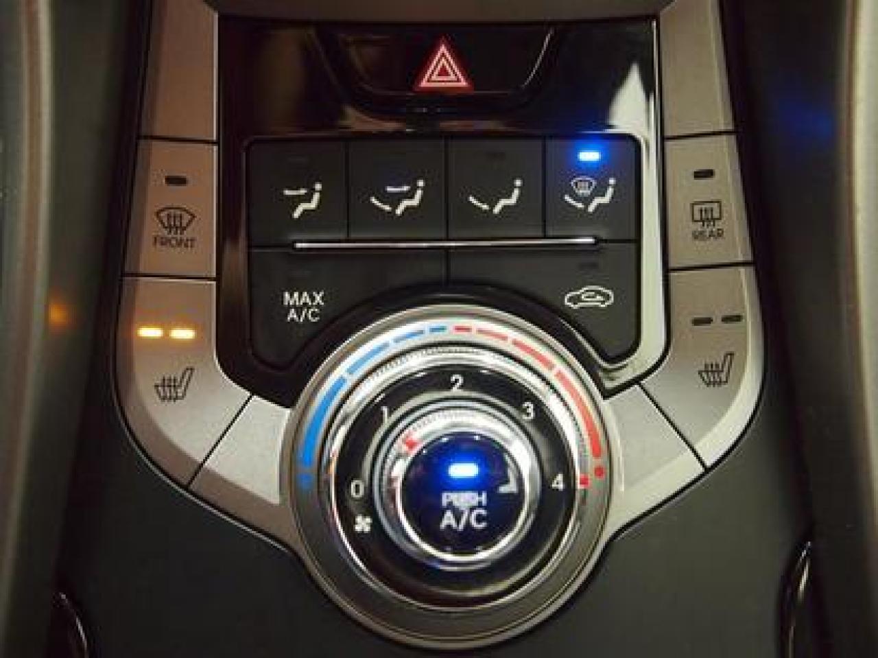 661816