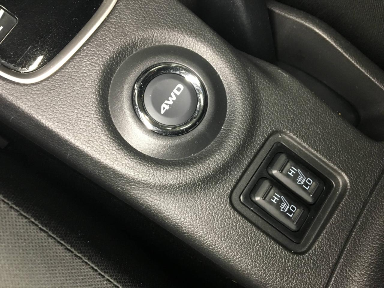 661849