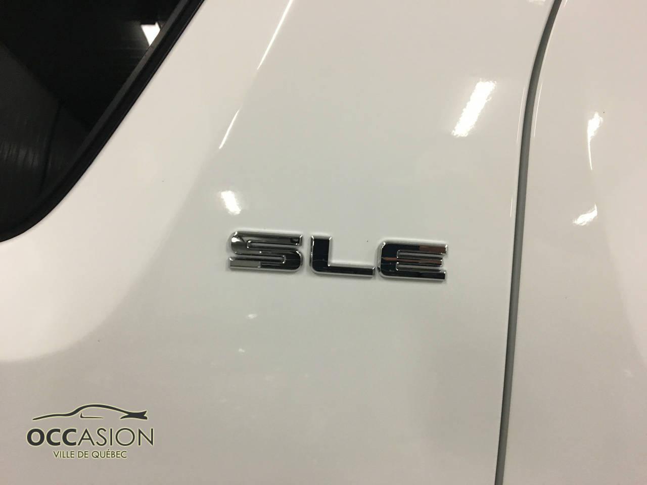 661858