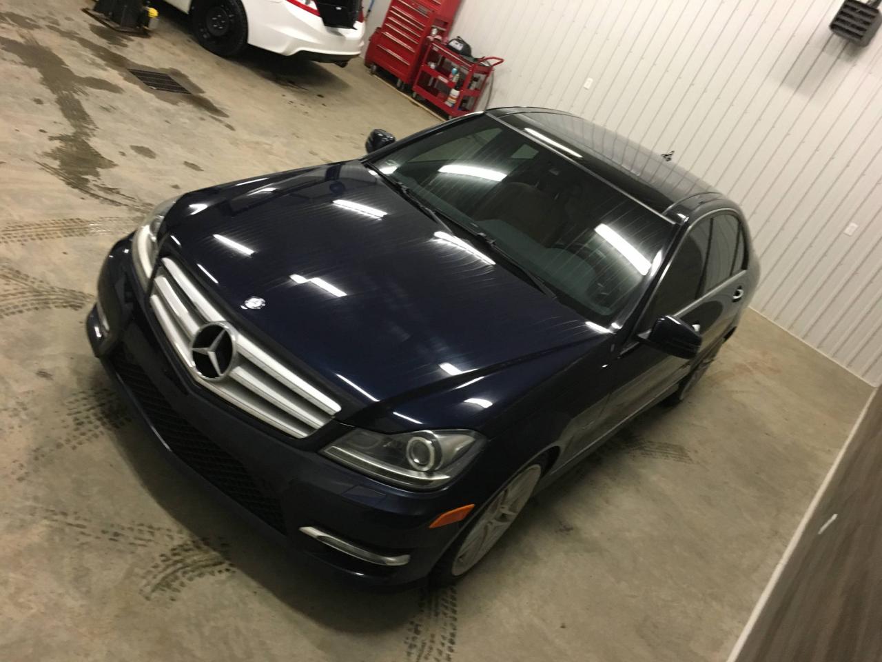 661905